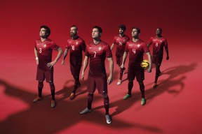 2026世界杯104场比赛-网球天王跨界电竞！德约科维奇爆冷击败SKT，高光表现引爆全场！